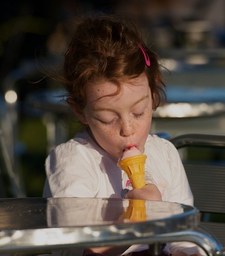 Ice cream plus sunshine is a good combination