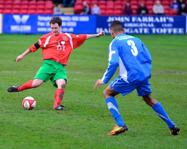 HARROGATE RAILWAY v GARFORTH TOWN 4