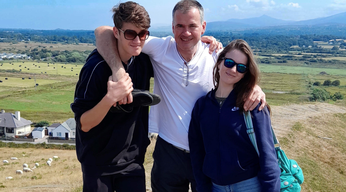 Tim Broad with his children, Jack and Jessica